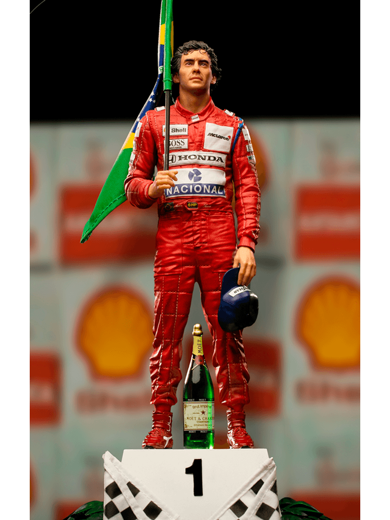 Maicon Ricardo - Ayrton Senna- Fan art statue