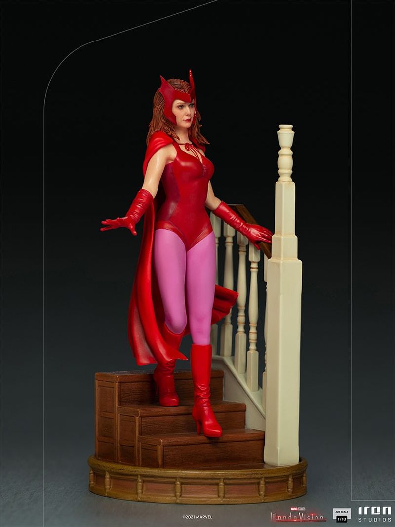 Marvel Select Scarlet Witch WandaVision Disney+ Series Diamond