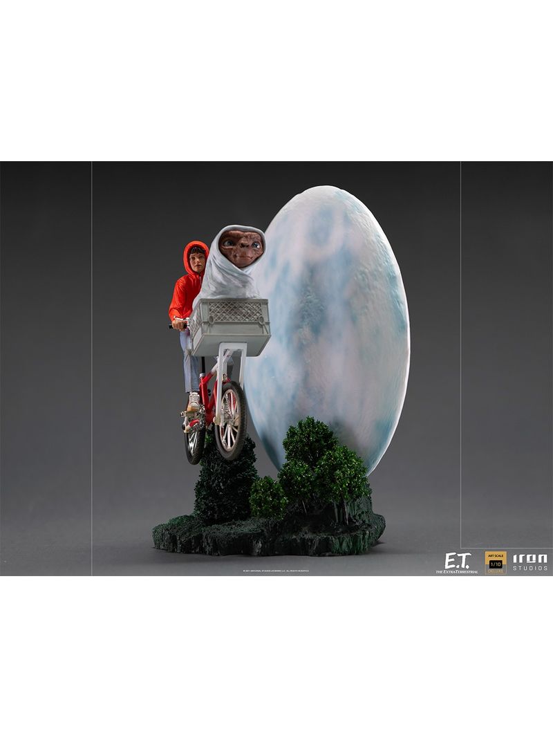 PRE-ORDER: Iron Studios ET the Extra-Terrestrial ET, Elliot, and Gertie  Deluxe Art Scale 1/10 Statue - collectorzown