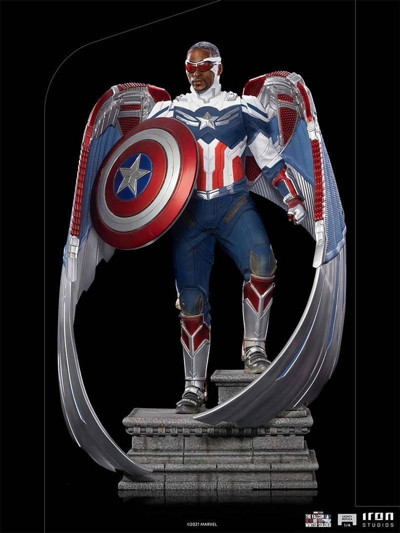 Captain America Premier Collection Statue