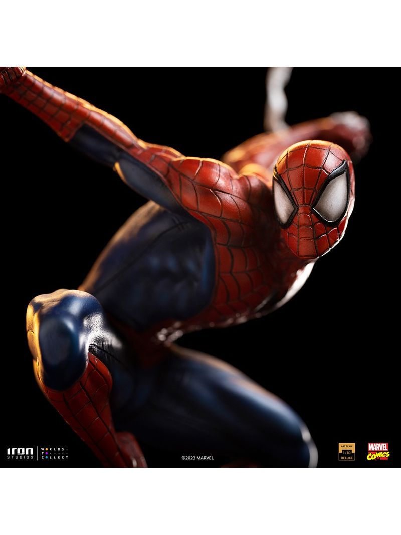 Spider-Man vs. Villains statue at Iron Studios - Iron Spider-Man vs. Villains statue at Iron Studios - Iron