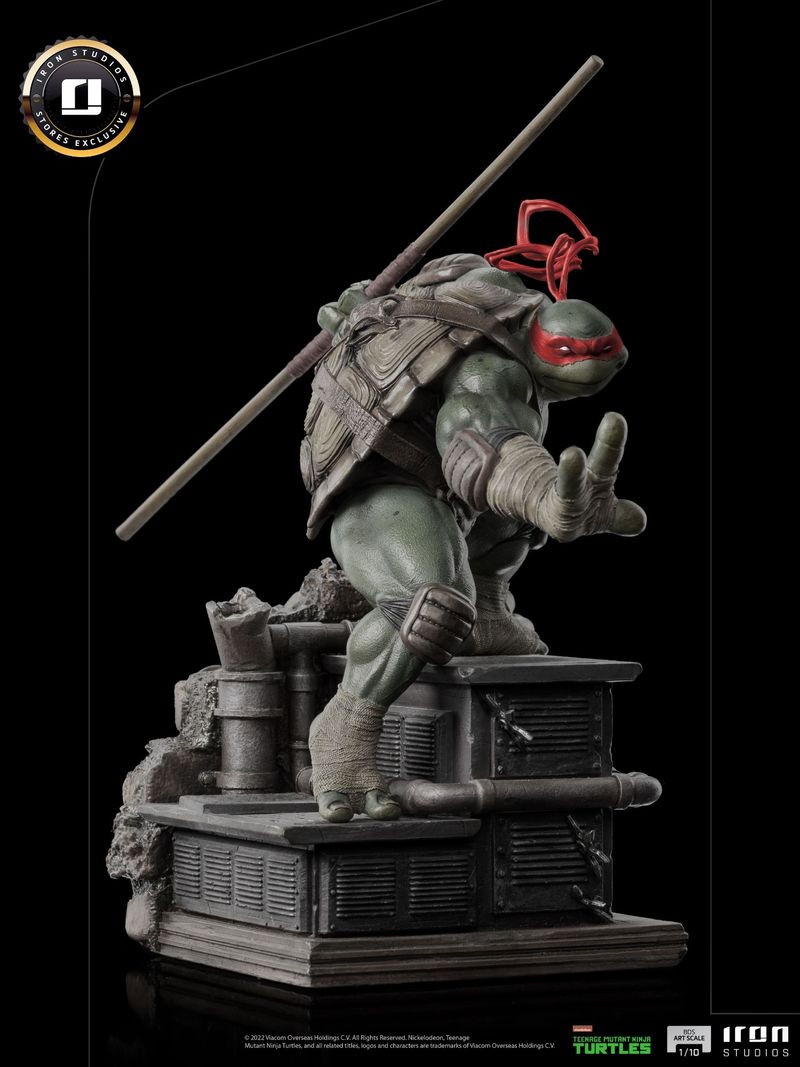Teenage Mutant Ninja Turtles (Donatello) Life Size Statue