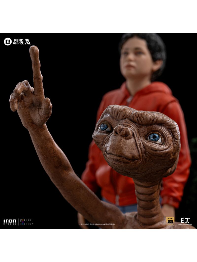 E.T., Elliot, and Gertie Deluxe 1:10 Scale Statue by Iron Studios